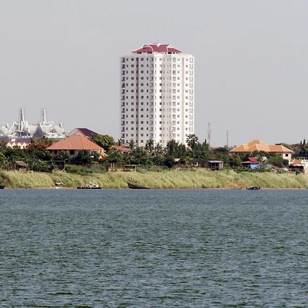 Mekong View Tower Hotel Phnom Penh Esterno foto